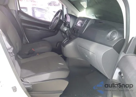 2018 Nissan Nv200 Sv z USA, uszkodzony, nr VIN 3N6CM0KN0JK701252